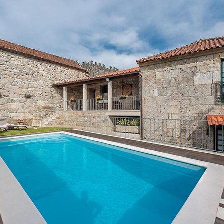 Casa Da Torre - Paraiso No Norte De Portugal Кабесейраш-ди-Башту Экстерьер фото